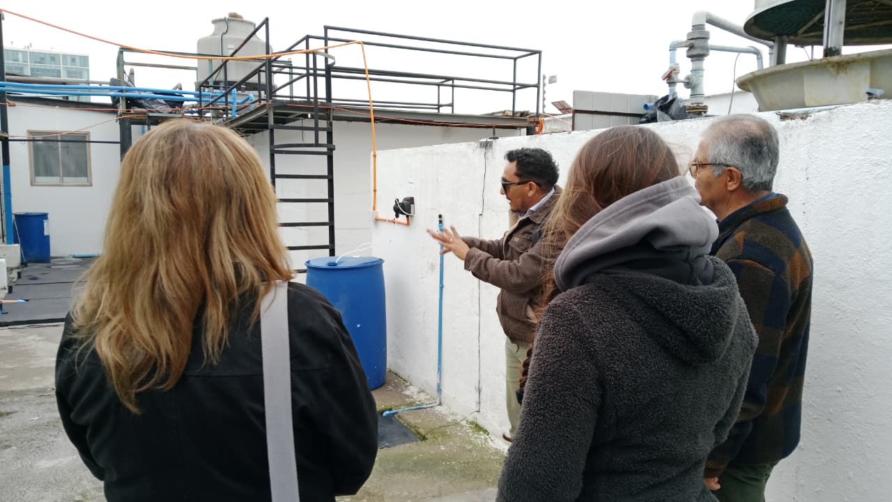 Dirigentes vecinales visitan pesquera Sea Star y valoran inversiones en tratamiento de RILes