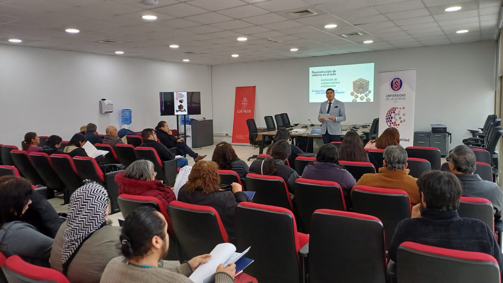 Educadores tradicionales del Choapa fortalecen competencias pedagógicas en seminario taller de actualización intercultural