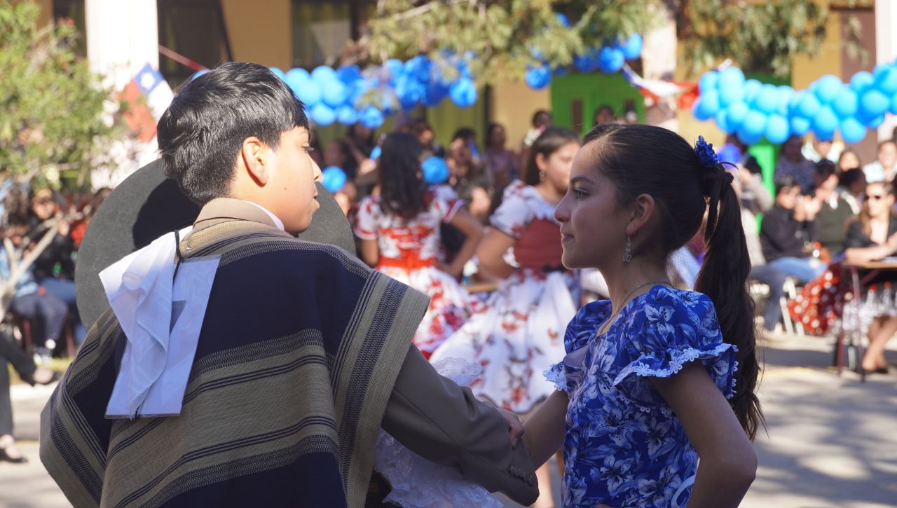 SLEP Elqui organizó la primera Muestra Comunal de Cueca Escolar en Vicuña