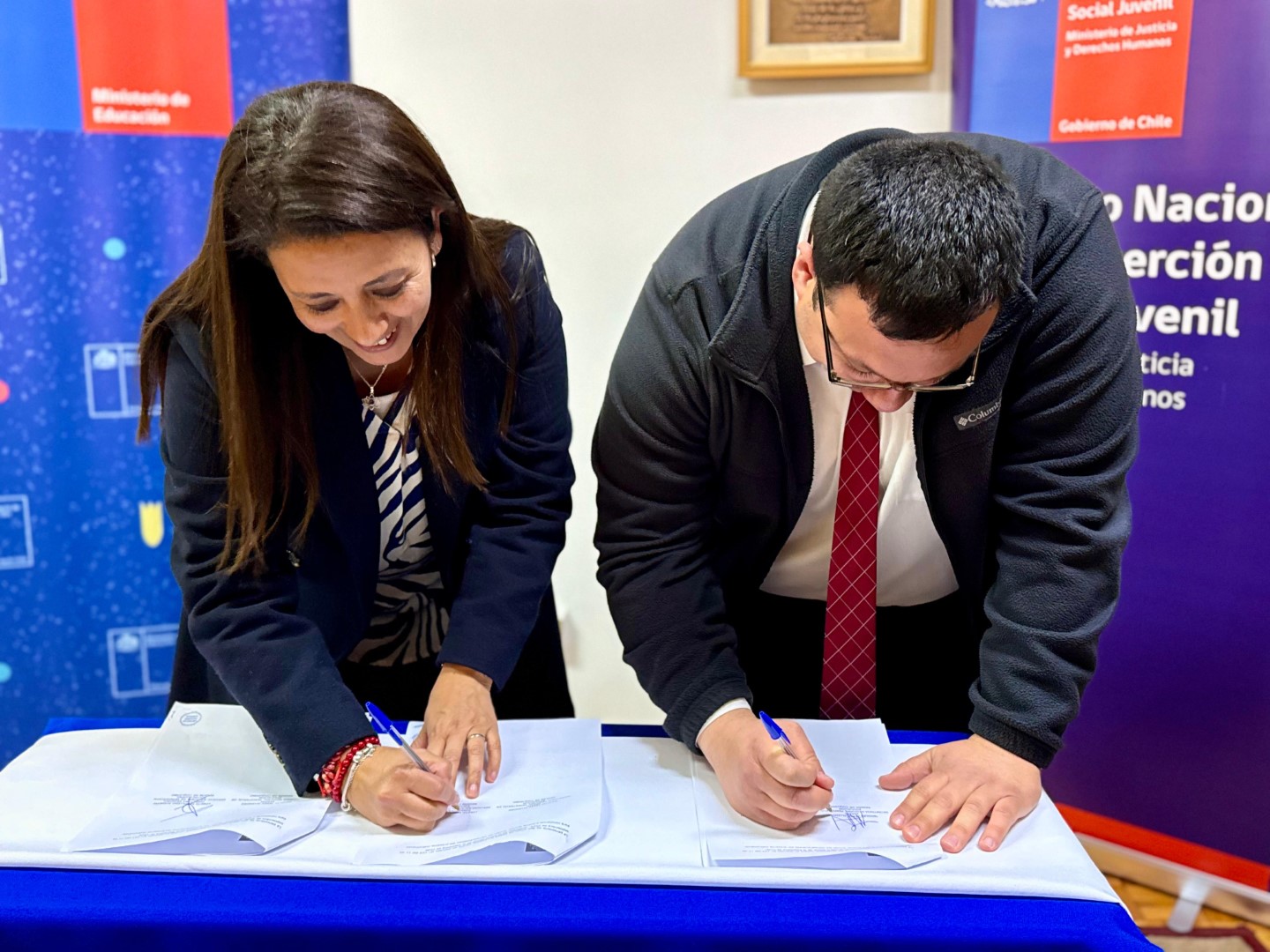 Seremi de Educación y servicio de Reinserción Juvenil firman convenio para fortalecer trayectorias educativas