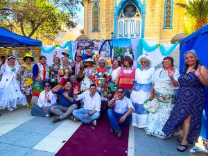 Adultos mayores de Paihuano se lucieron en desfile de moda reciclable