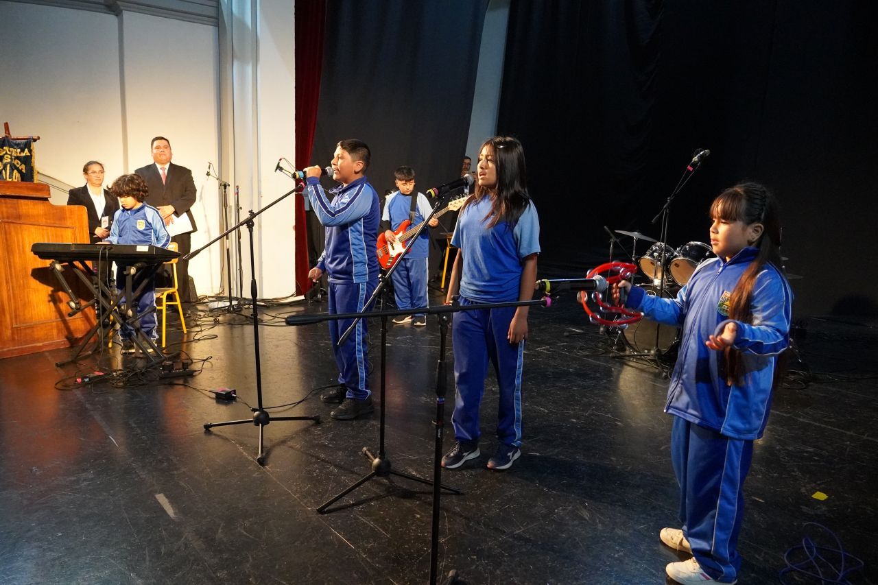 Colegio Islón organizó el IV Encuentro Cultural de Escuelas Rurales de La Serena