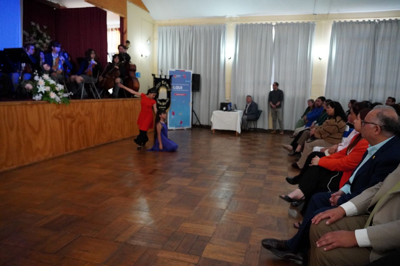 Conmemoran 8 años de la Nueva Educación Pública con estudiantes en el centro del proceso educativo