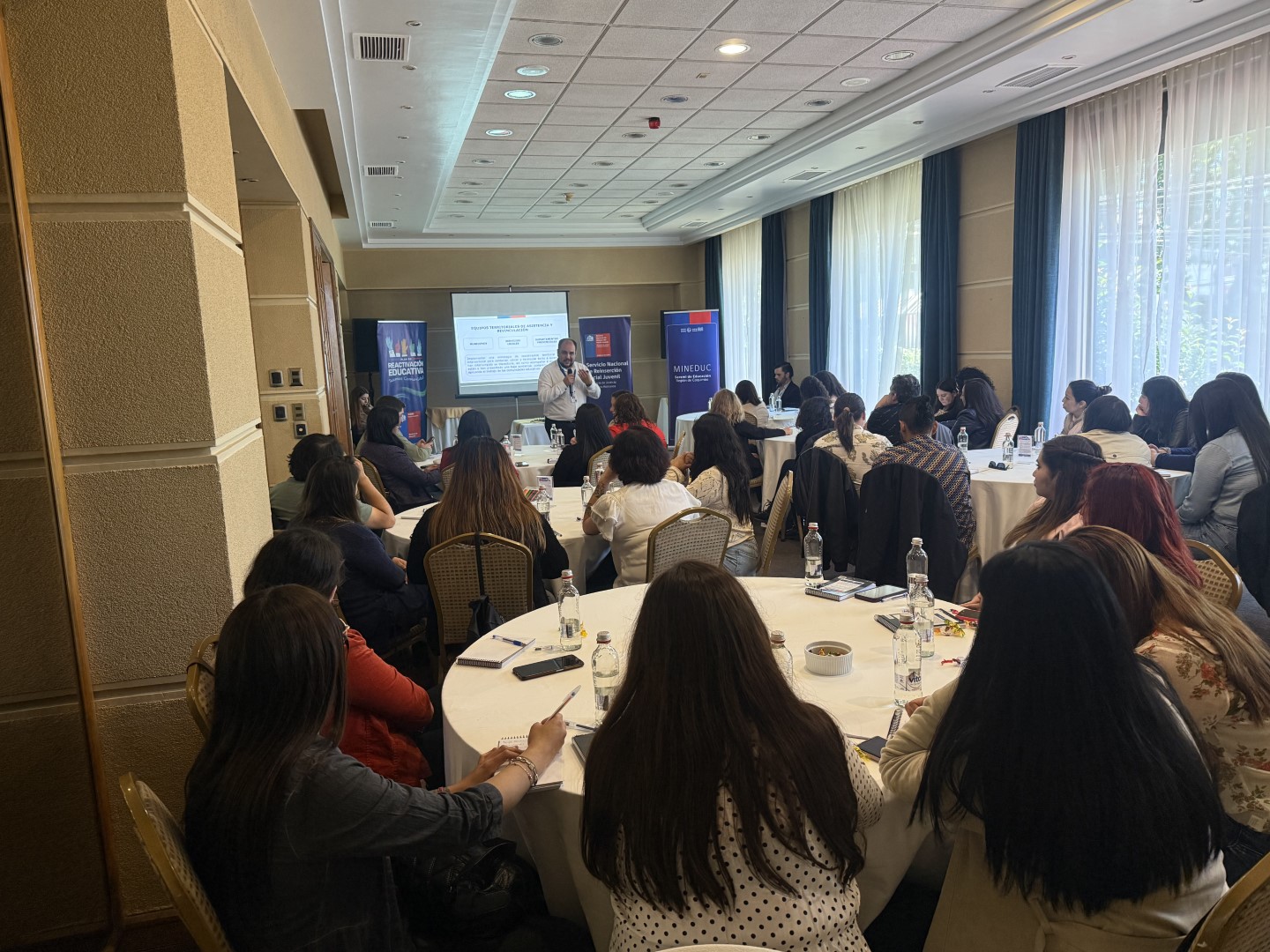 Región de Coquimbo impulsa primera jornada intersectorial para asegurar la trayectoria educativa de jóvenes en proceso de reinserción