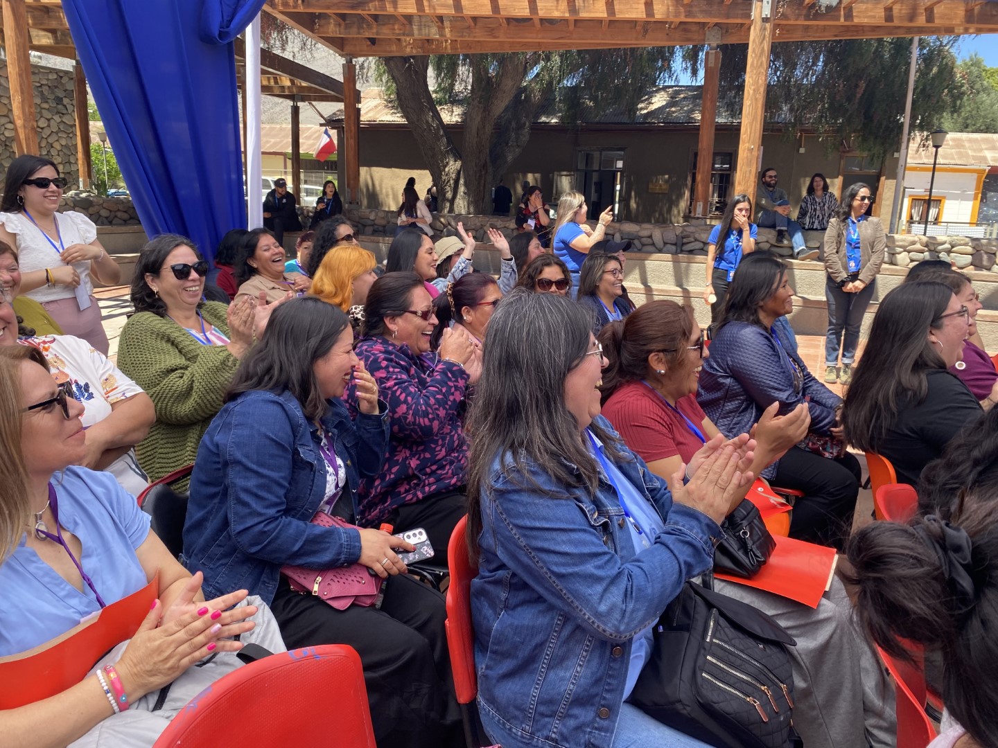 “Volver a creer en mí”: mujeres jefas de hogar se reúnen en Vicuña para reafirmar su autonomía y liderazgo