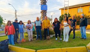 Vecinos de La Serena transforman áreas verdes gracias al fondo concursable de Aguas del Valle