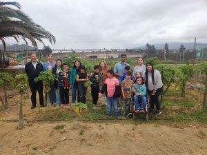 Aguas del Valle apoya proyecto de aguas grises y riego automático en huerto escolar de colegio rural de La Serena