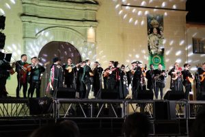 Andacollo vibró con la música Primer Encuentro de Tunas y Estudiantinas reunió tradición, cultura y alegría
