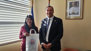 Ministra de Ciencias se mostró impresionada por labor realizada en la UCN