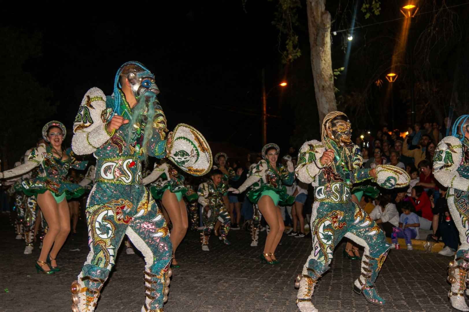 Pisco Elqui culminó celebración de 90 años con Carnaval Andino