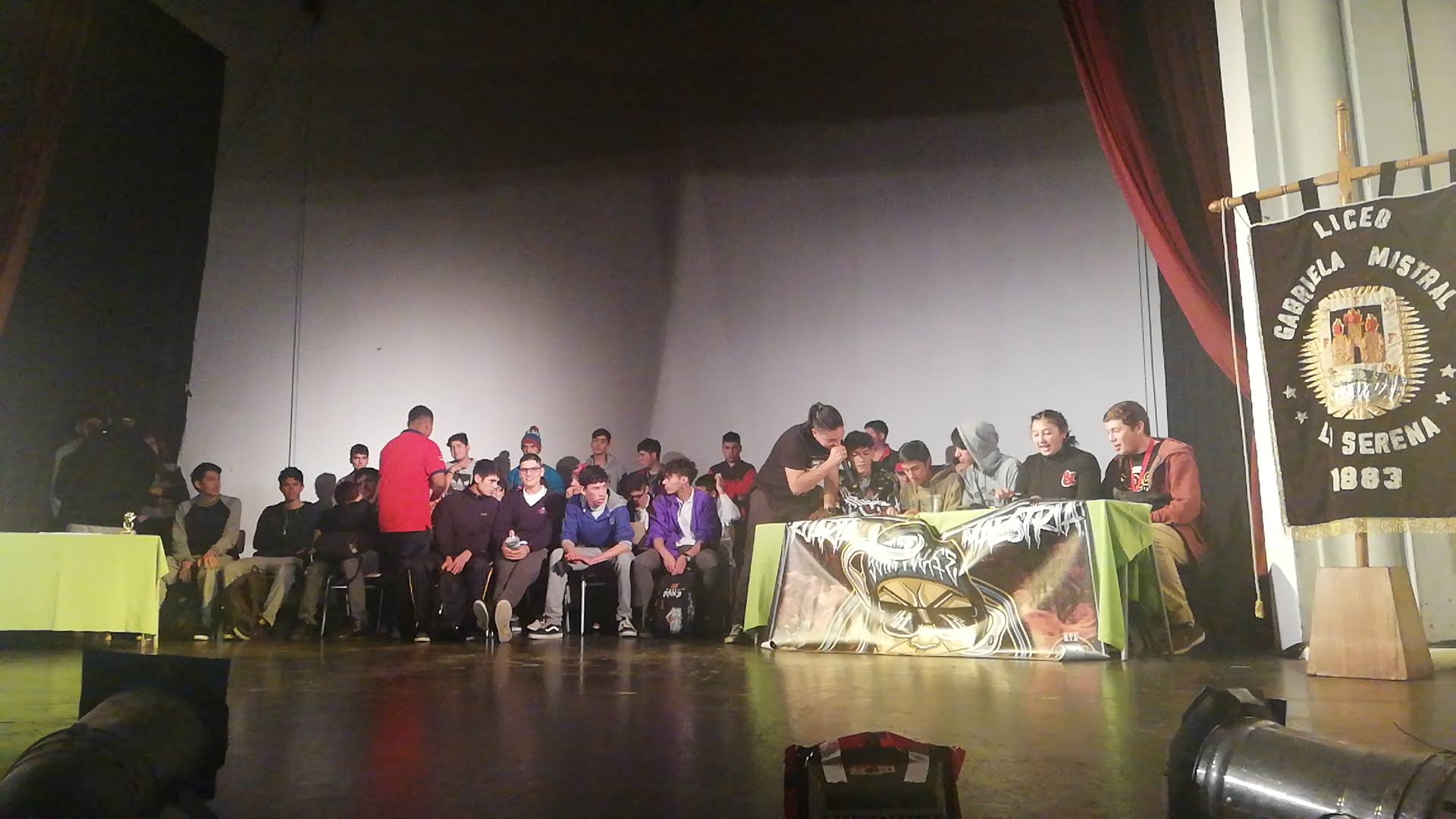 Liceo Gabriela Mistral manifiesta su preocupación ante la incertidumbre sobre la administración y el uso preferente de su histórico teatro
