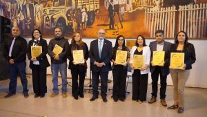 SLEP Elqui y gremios reconocen a funcionarias y funcionarios de la Educación de Paihuano